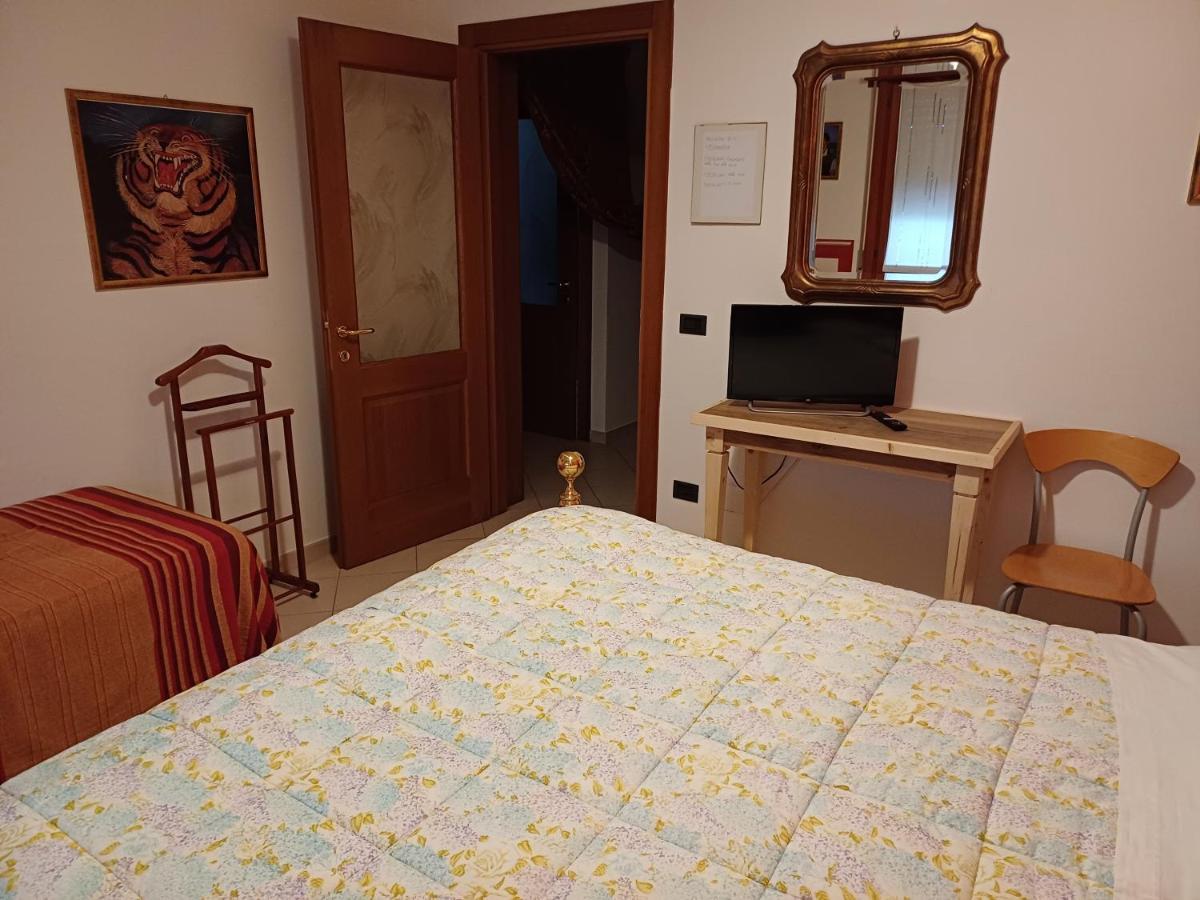 B&B Lattemiele Фонтанелато Екстериор снимка